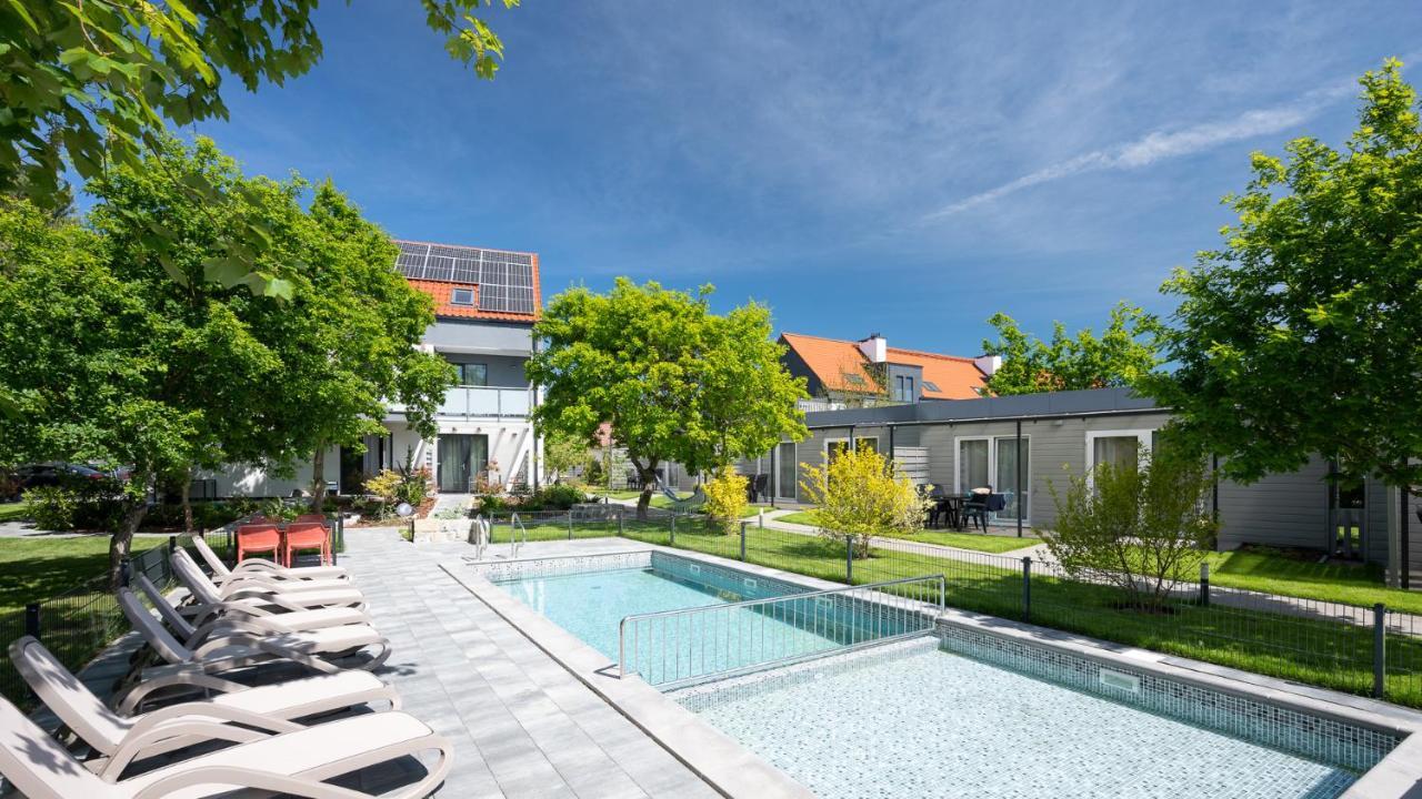 Medusa Apartamenty I Bungalowy Niechorze Buitenkant foto