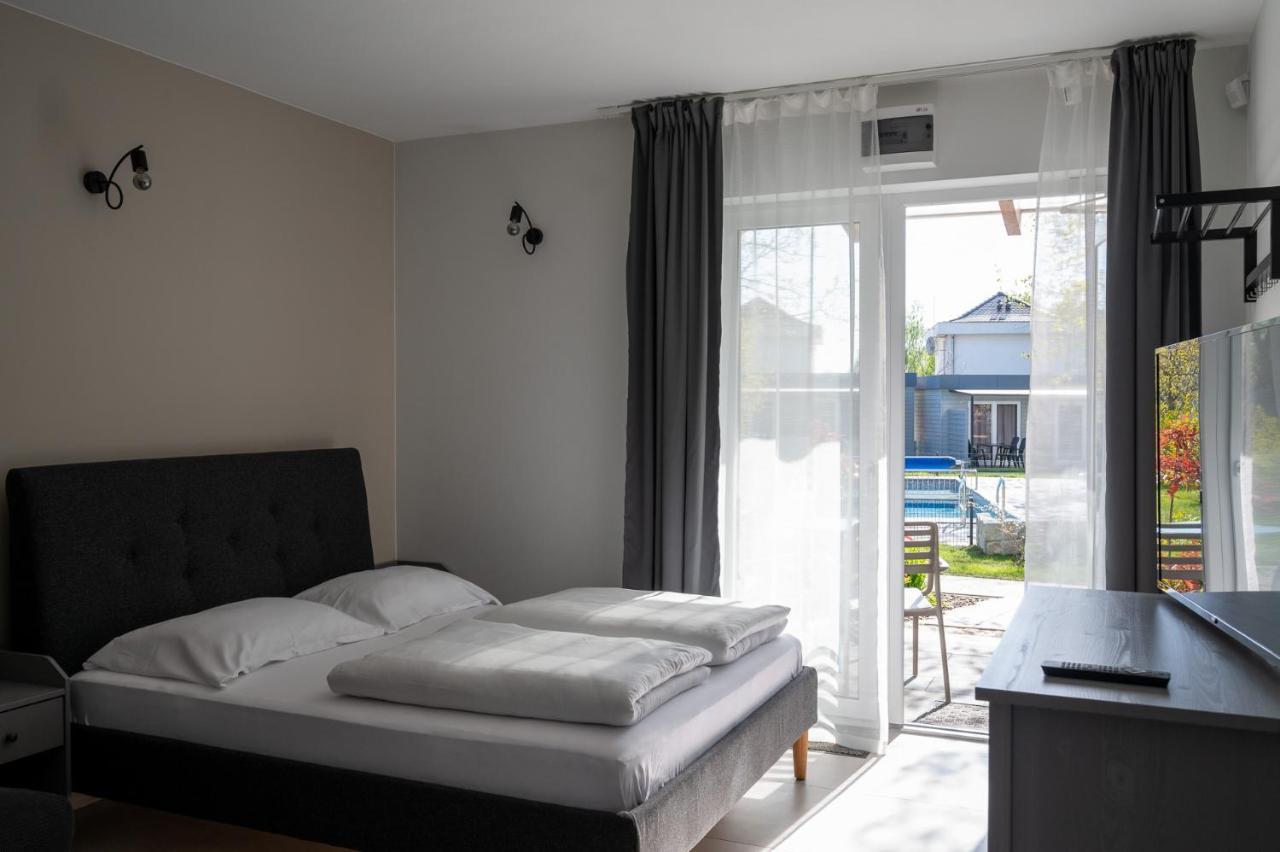 Medusa Apartamenty I Bungalowy Niechorze Buitenkant foto